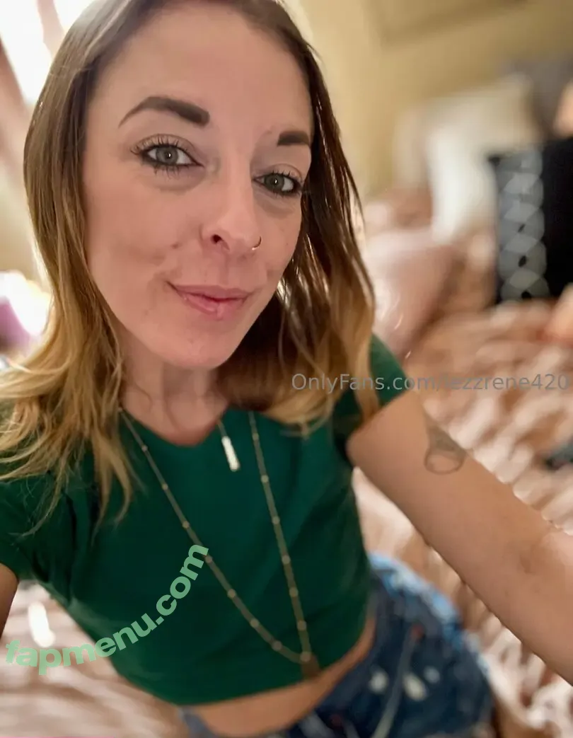 lezzrene420 nude photo #0017 (lezzrene420)