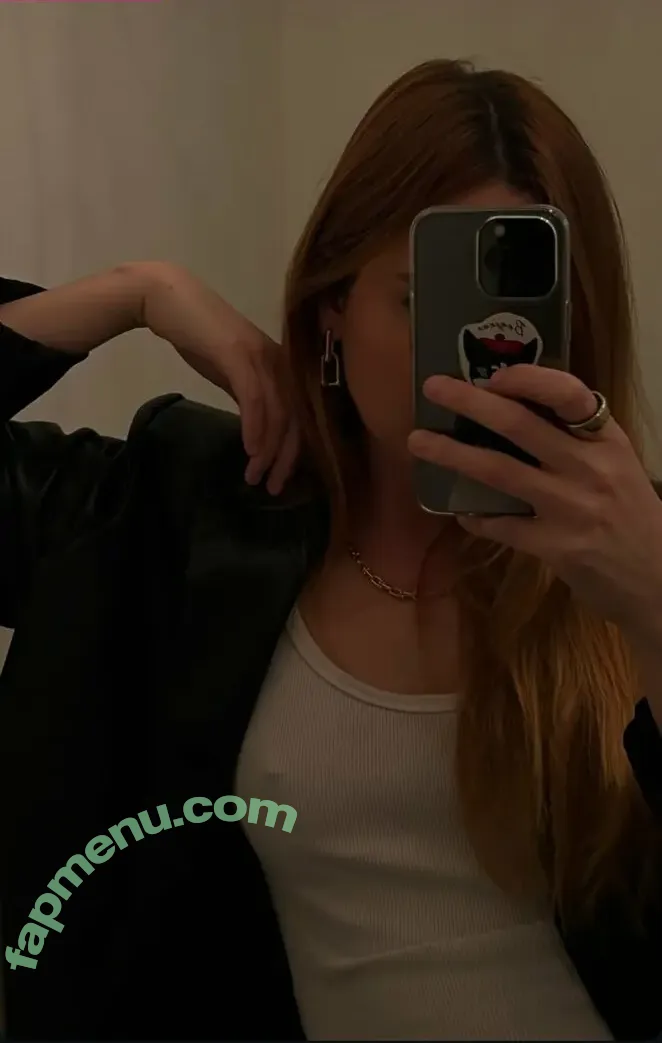 Liana Liberato nude photo #0135 (lianaliberato)