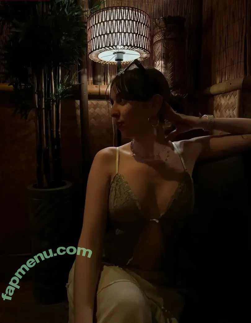 Licetown nude photo #0032 (Joe Mama / JosetteHaha)