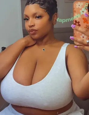  nude photo #0004