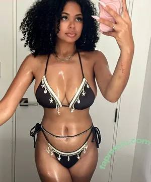lightskin /  / beautiful.lightskins / light skin / mixed black & white girl nude photo #0531