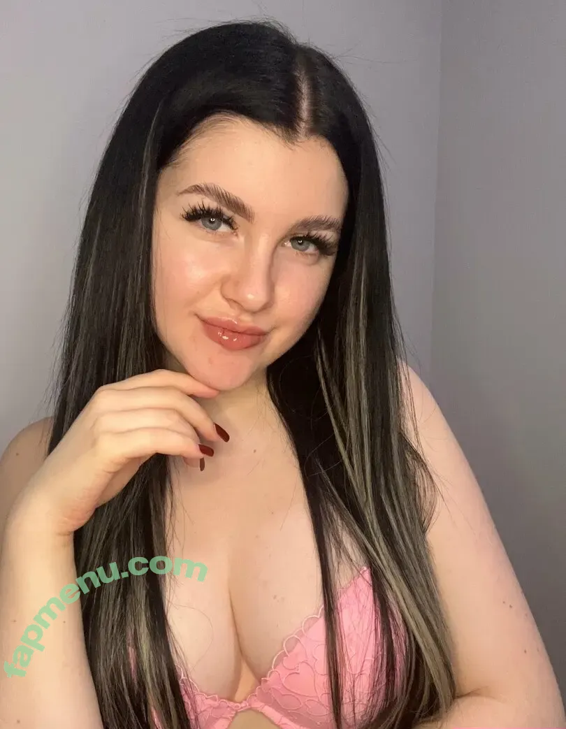 likka_mansikka nude photo #0008 (likka_mansikka)