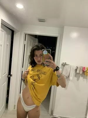 lil_ann3frank / lilannefreak nude photo #0029