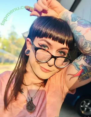 lil-missmaverick / miss_midnight_maverick nude photo #0028