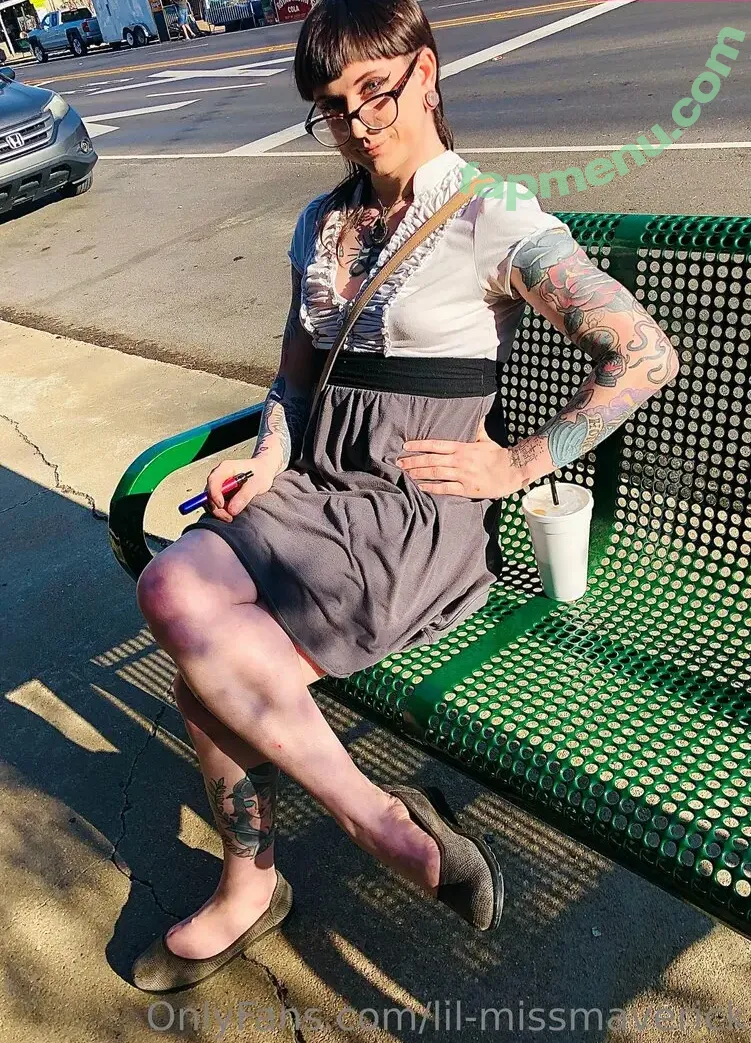 lil-missmaverick nude photo #0051 (miss_midnight_maverick)