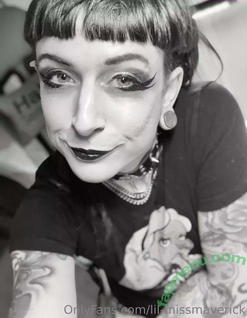 lil-missmaverick nude photo #0115 (miss_midnight_maverick)