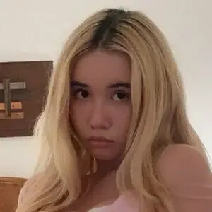 Lil Tay / liltay nude photo #0005