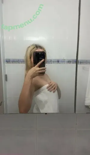Lil Tay / liltay nude photo #0018