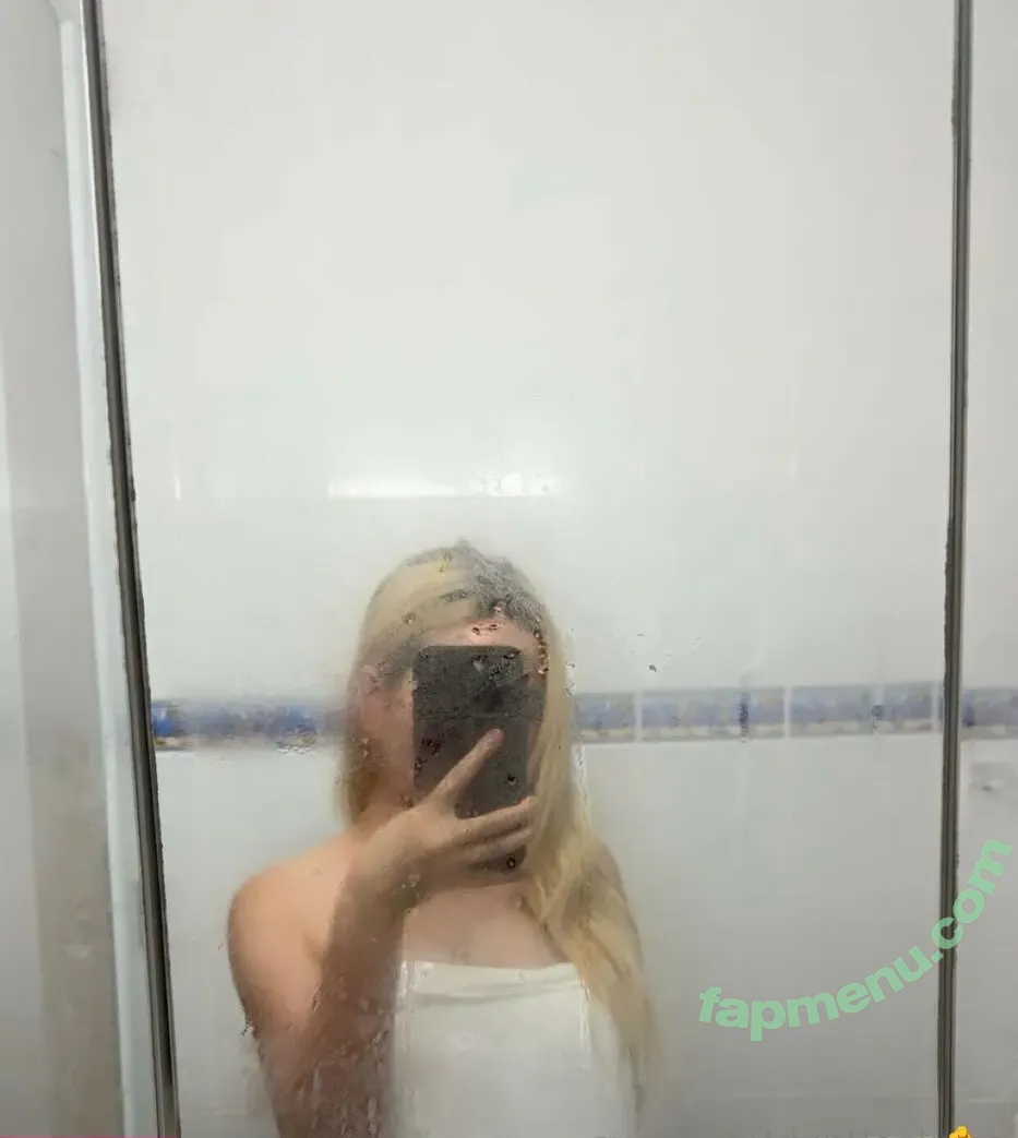 Lil Tay nude photo #0011 (liltay)