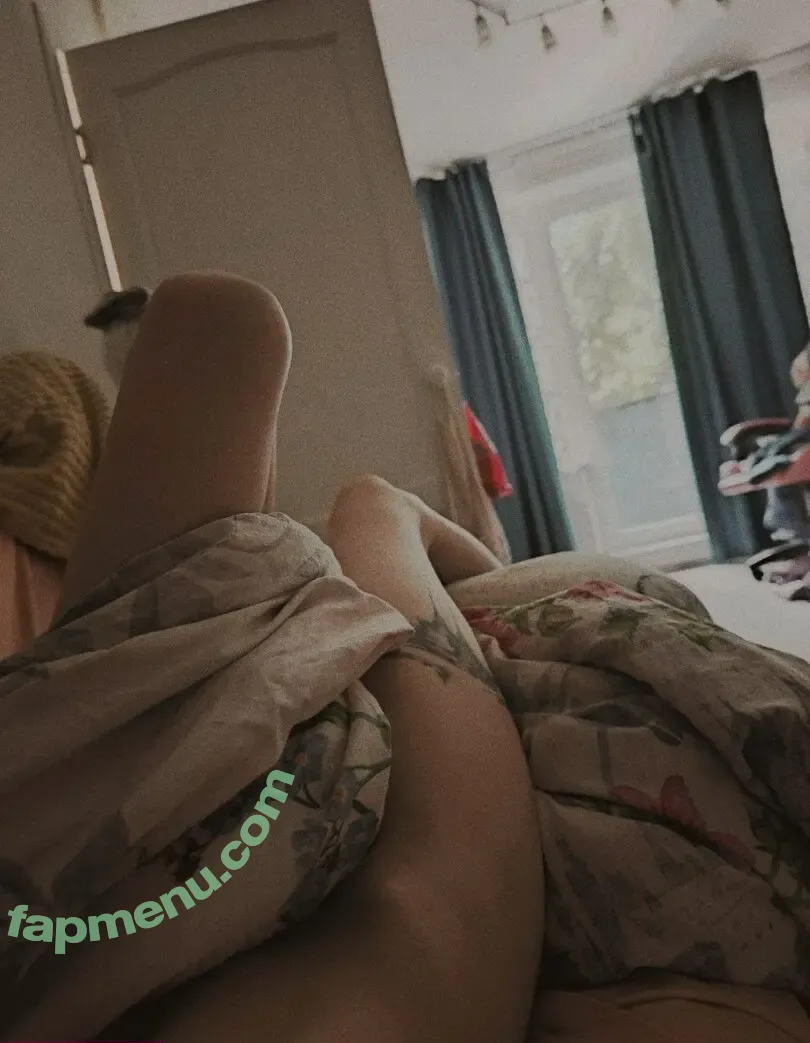 Lil Yves nude photo #0155 (ccyves / lilyves)