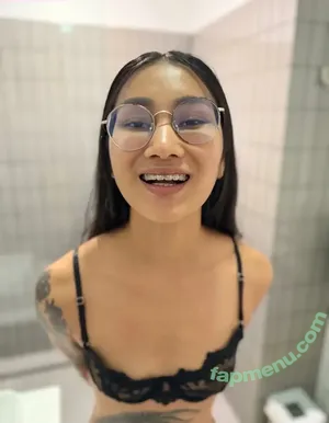 Lilaa / lilaalotus / lilakrasny / unicornonrice nude photo #0041