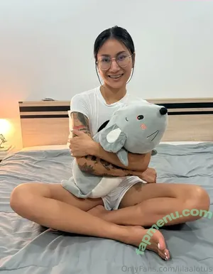  nude photo #0002