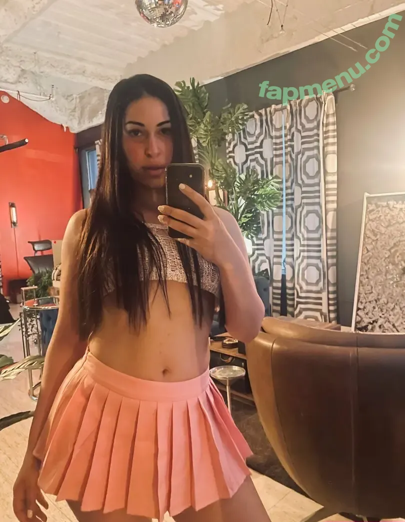 lilalustxx nude photo #0004 (lilalustxx)
