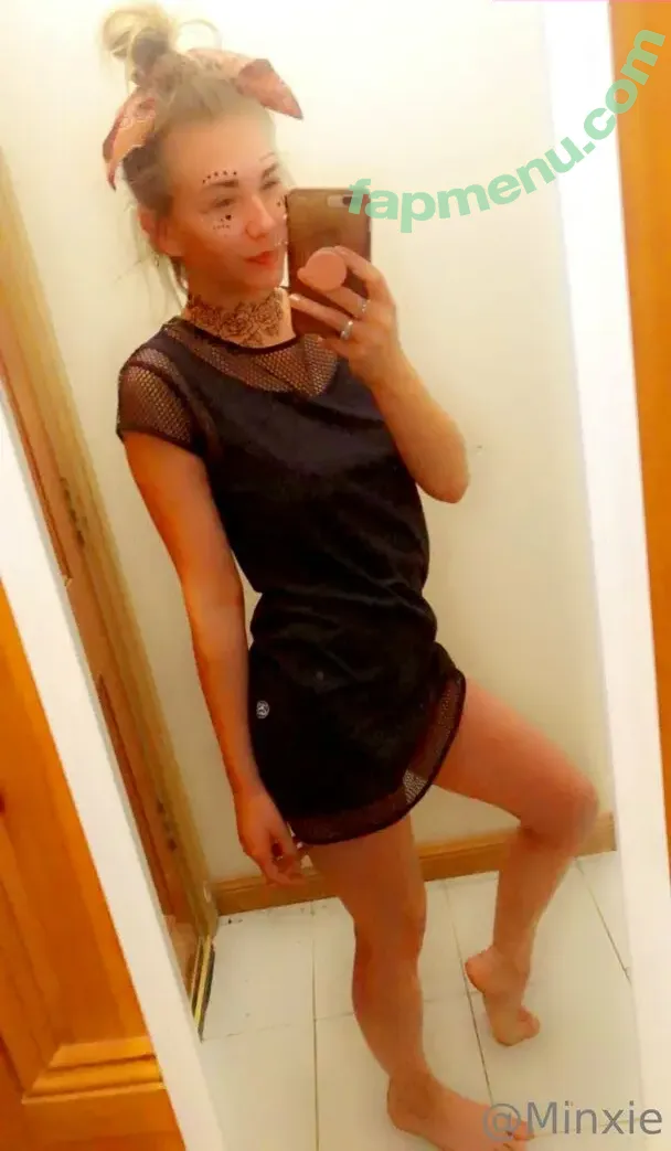 lilbabyminx nude photo #0025 (najaiminx)