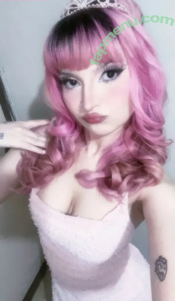 Lilcutiecherie nude photo #0120 (angelicwaifu_ / lilcutie_22 / lilcutiekay)