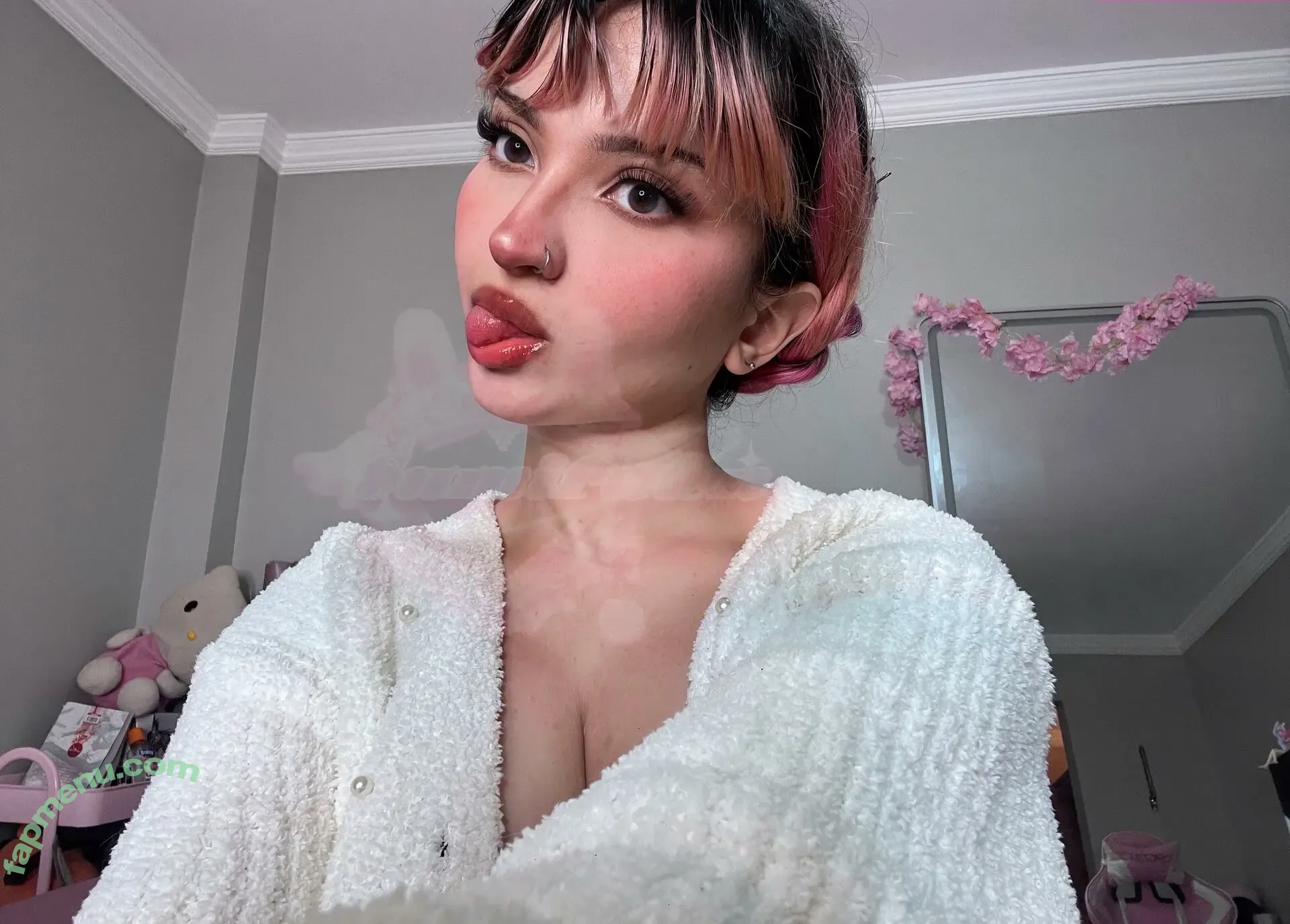 Lilcutiecherie nude photo #0128 (angelicwaifu_ / lilcutie_22 / lilcutiekay)