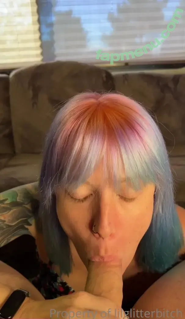 lilglitterbitchfree nude photo #0016 (lilglitterbitchfree)