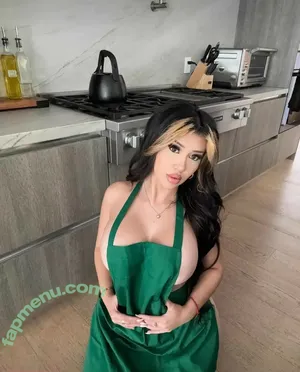 Lilianaheartsss / thelilianagarcia nude photo #0008