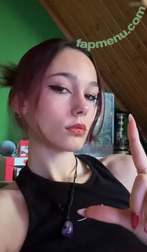  nude photo #0001