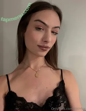  nude photo #0002