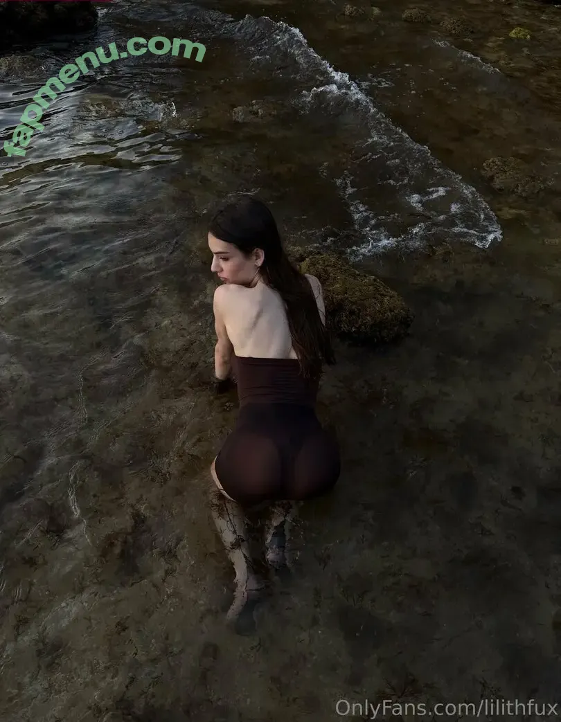 lilithfux nude photo #0007 (lilithfux)