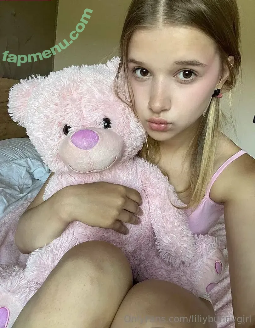 Liliybunnygirl nude photo #0031 (littlebunnygrl)