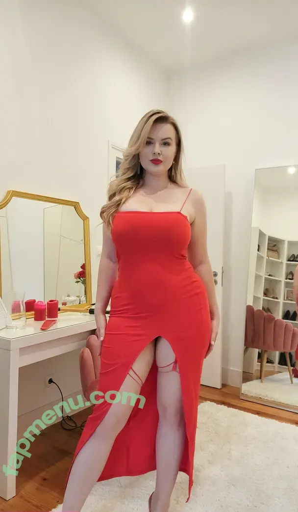 Lilli Luxe nude photo #0072 (LilliLuxe)