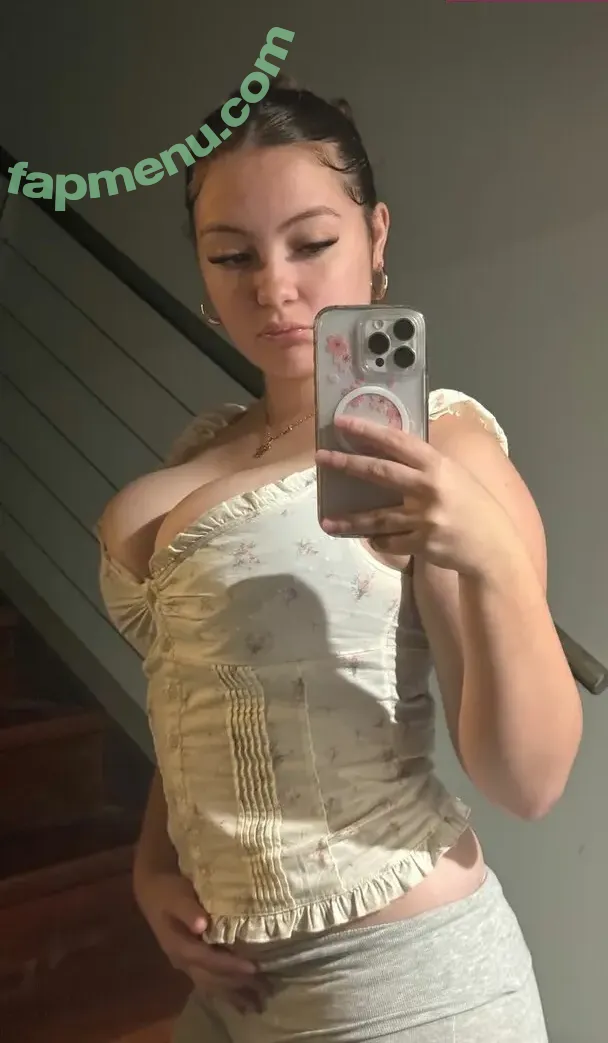 lillil0ve nude photo #0009 (followjesusnotme2 / lilibeth_lovelove / lilli_love / lilliluxe / notlilo_2)