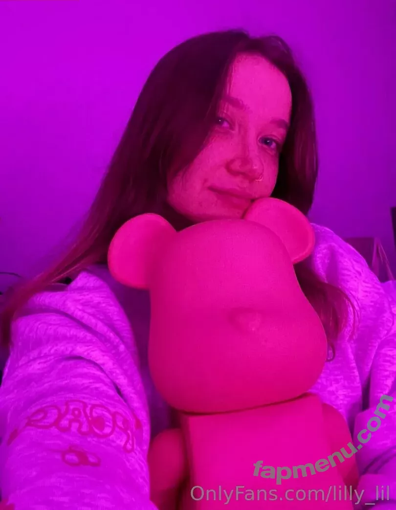 lilly_lil nude photo #0060 (clublillylil)