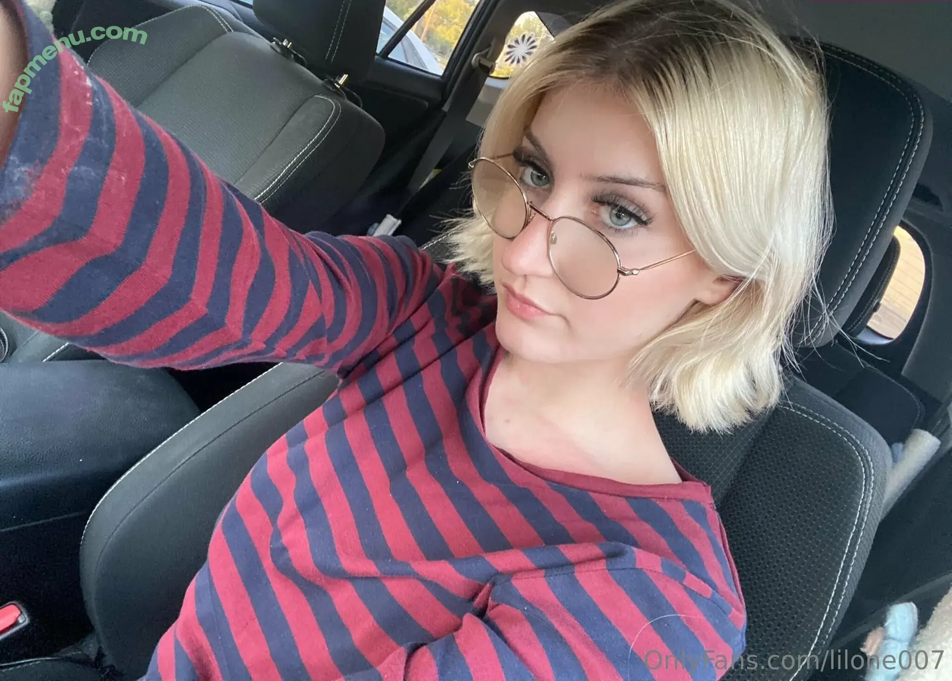 lilone007 nude photo #0009 (lilone007)