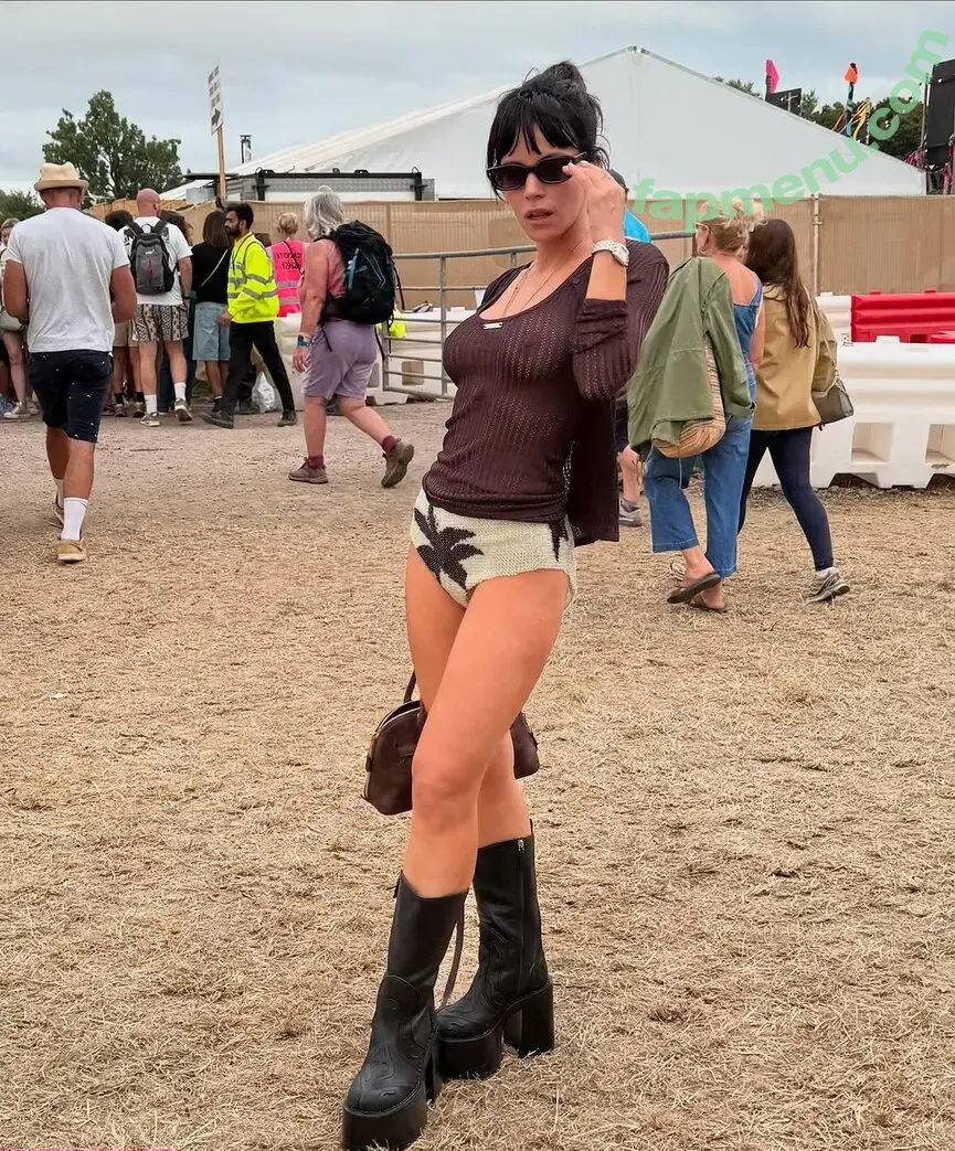 Lily Allen nude photo #0683 (lilyallen)