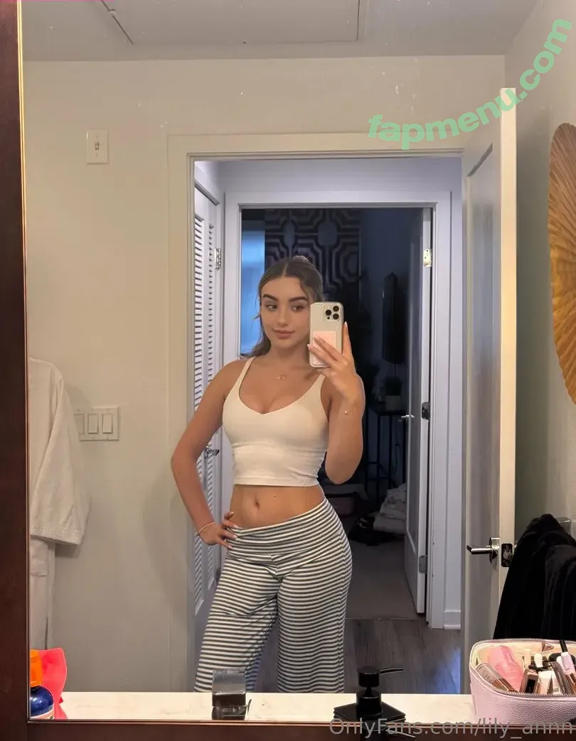 lily_annn nude photo #0047 (lily_annn)