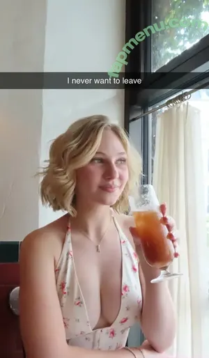 Lily Brooks O’Briant / lilybrooksobriant nude photo #0001