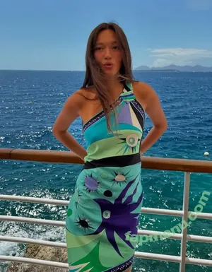 Lily Chee / lilychee nude photo #1061