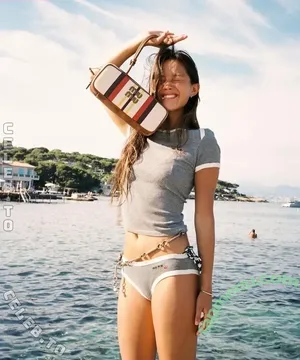 Lily Chee / lilychee nude photo #1068
