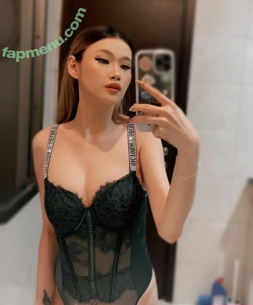 Lily Chong nude photo #0001 (lilychong19)
