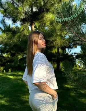 lily_chupachups / lilypichu nude photo #0004