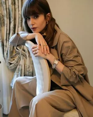 Lily Collins / lilyjcollins nude photo #0058