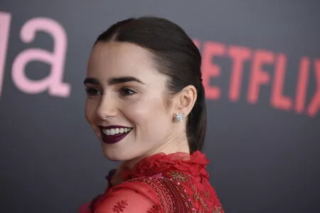 Lily Collins / lilyjcollins nude photo #0076