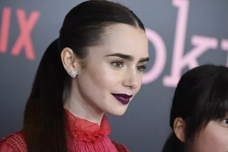 Lily Collins / lilyjcollins nude photo #0078