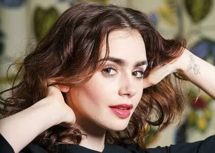 Lily Collins / lilyjcollins nude photo #0105