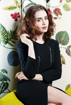 Lily Collins / lilyjcollins nude photo #0106
