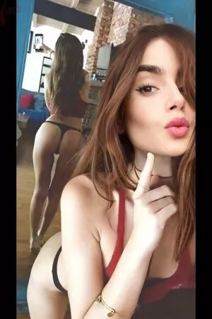 Lily Collins / lilyjcollins nude photo #0270