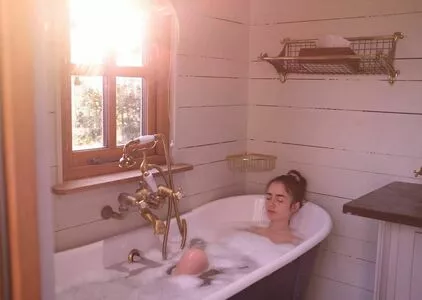 Lily Collins / lilyjcollins nude photo #0328