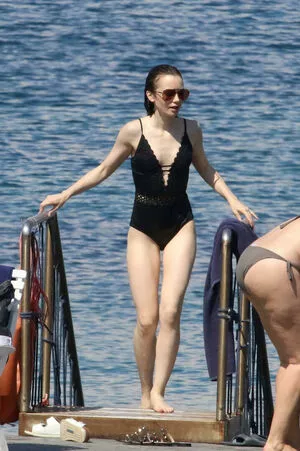Lily Collins / lilyjcollins nude photo #0336