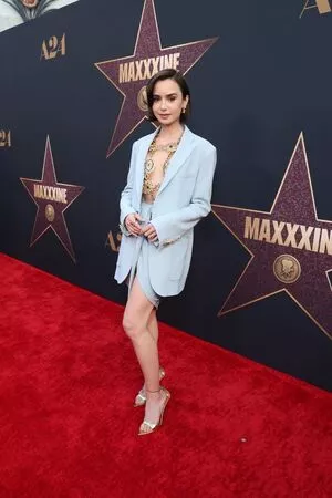 Lily Collins / lilyjcollins nude photo #0510