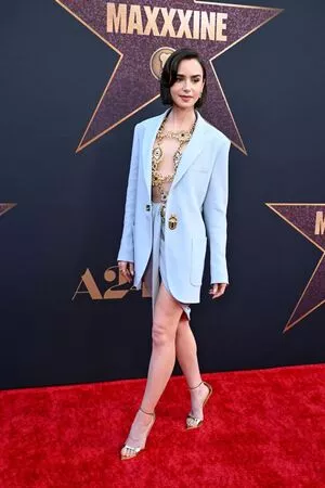 Lily Collins / lilyjcollins nude photo #0523