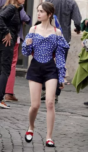 Lily Collins / lilyjcollins nude photo #0567