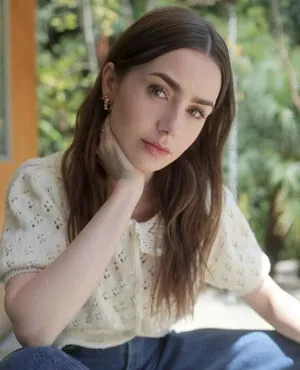 Lily Collins / lilyjcollins nude photo #0579
