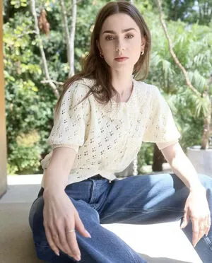 Lily Collins / lilyjcollins nude photo #0581